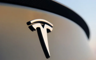 特斯拉新任命 朱曉彤任汽車業務高級副總裁，強化數據處理與存儲支持服務